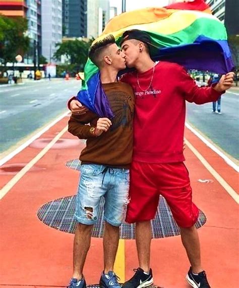 gays negros|Hombres gais y bisexuales negros